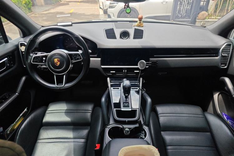 Used Porsche Cayenne 2019 Cayenne 3.0T Center Console