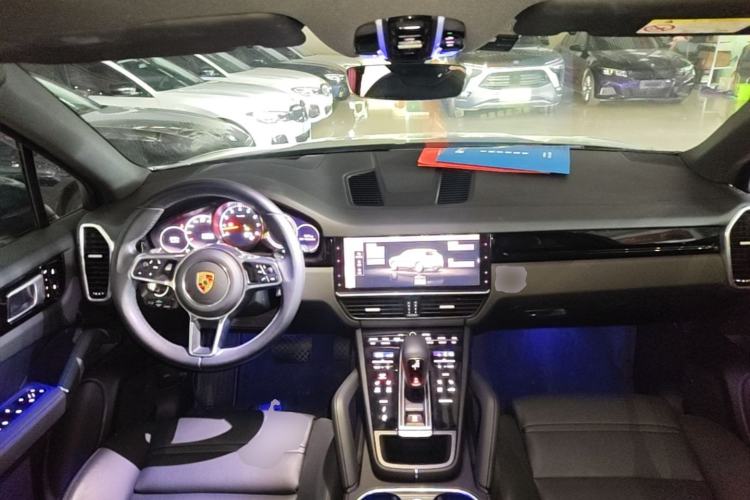 Used Porsche Cayenne 2019 Cayenne 3.0T Center Console