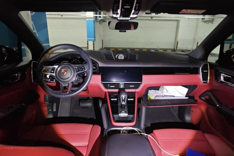 Used Porsche Cayenne 2019 Cayenne Coupé 3.0T Center Console