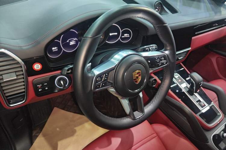Used Porsche Cayenne 2019 Cayenne 3.0T Center Console