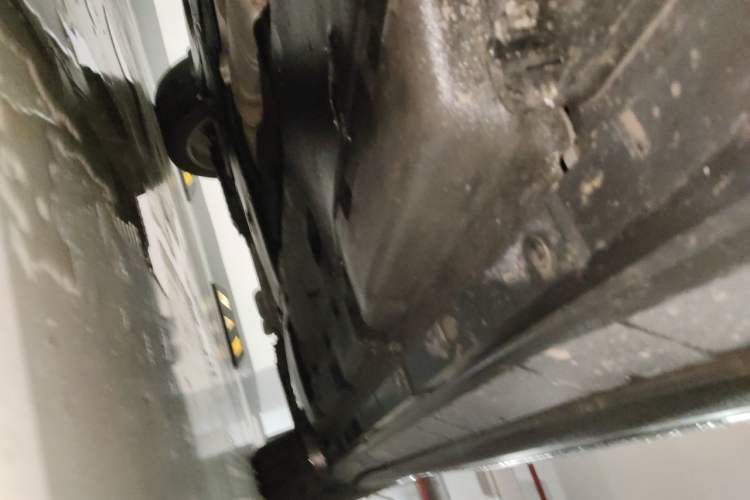 Used Porsche Cayenne  Chassis Front Left