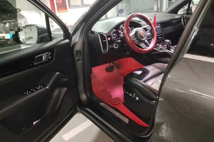Used Porsche Cayenne  Driver Seat