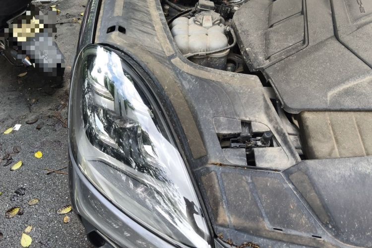 Used Porsche Cayenne 2019 Cayenne 3.0T Engine Bay Right