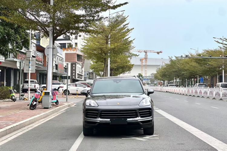 Used Porsche Cayenne 2019 Cayenne 3.0T Exterior 1
