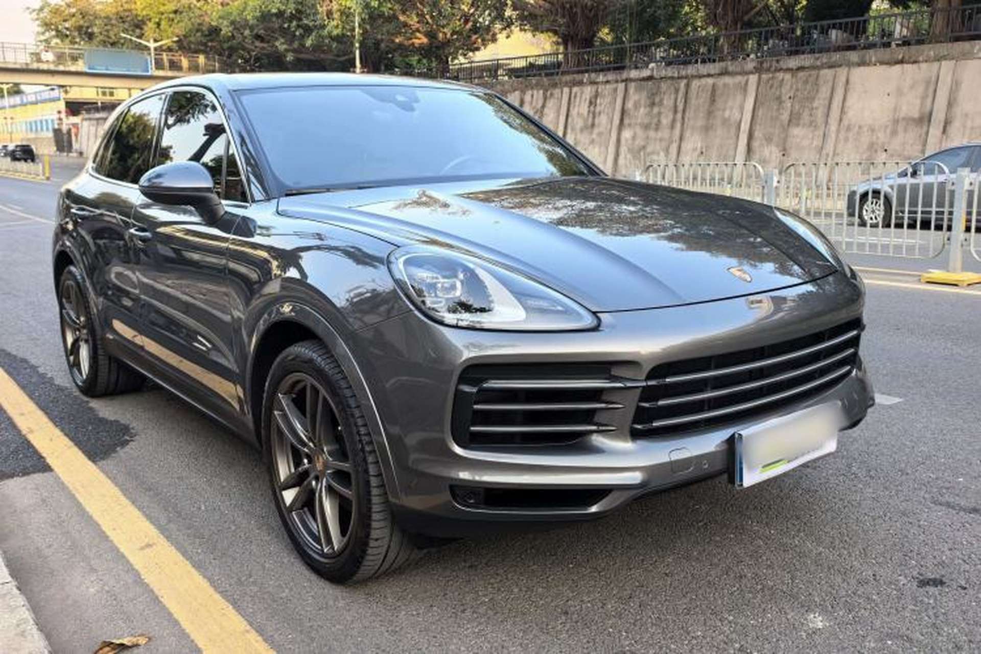 Used Porsche Cayenne 2019 Cayenne 3.0T Exterior 3