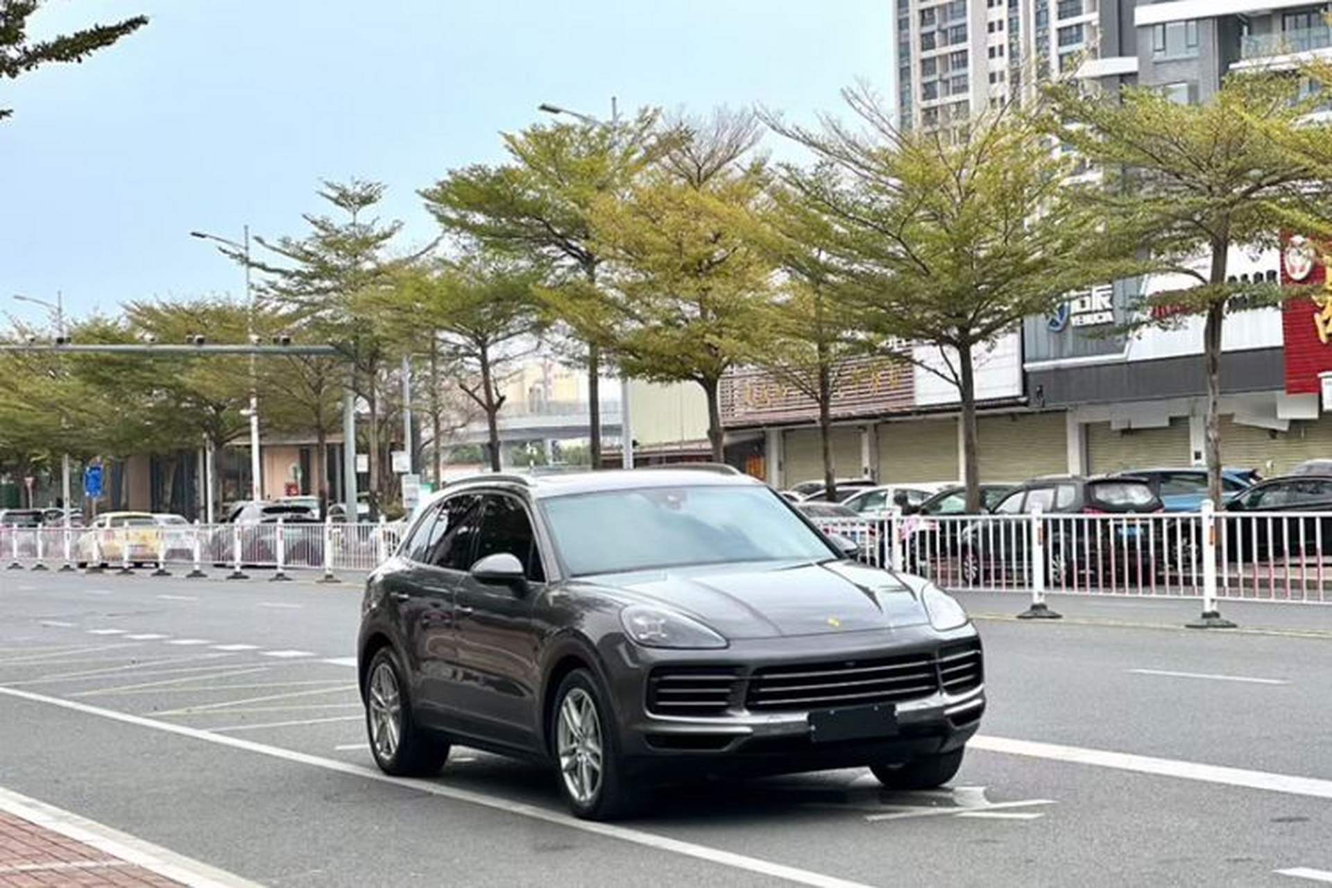 Used Porsche Cayenne 2019 Cayenne 3.0T Exterior 5