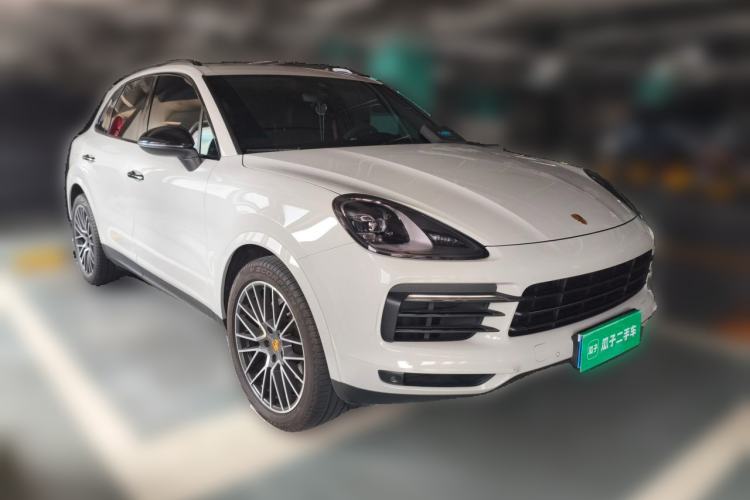 Used Porsche Cayenne 2019 Cayenne 3.0T Front Right 45 Deg