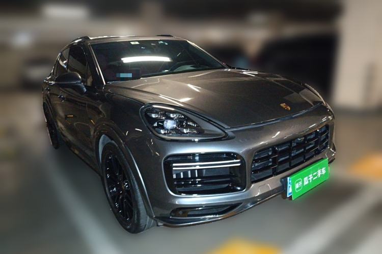 Used Porsche Cayenne 2019 Cayenne 3.0T Front Right 45 Deg