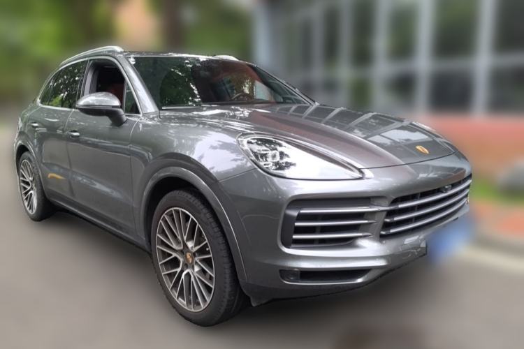 Used Porsche Cayenne 2019 Cayenne 3.0T Front Right 45 Deg