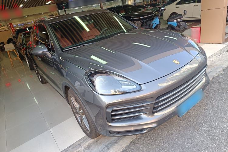 Used Porsche Cayenne 2019 Cayenne 3.0T Front Right 45 Deg