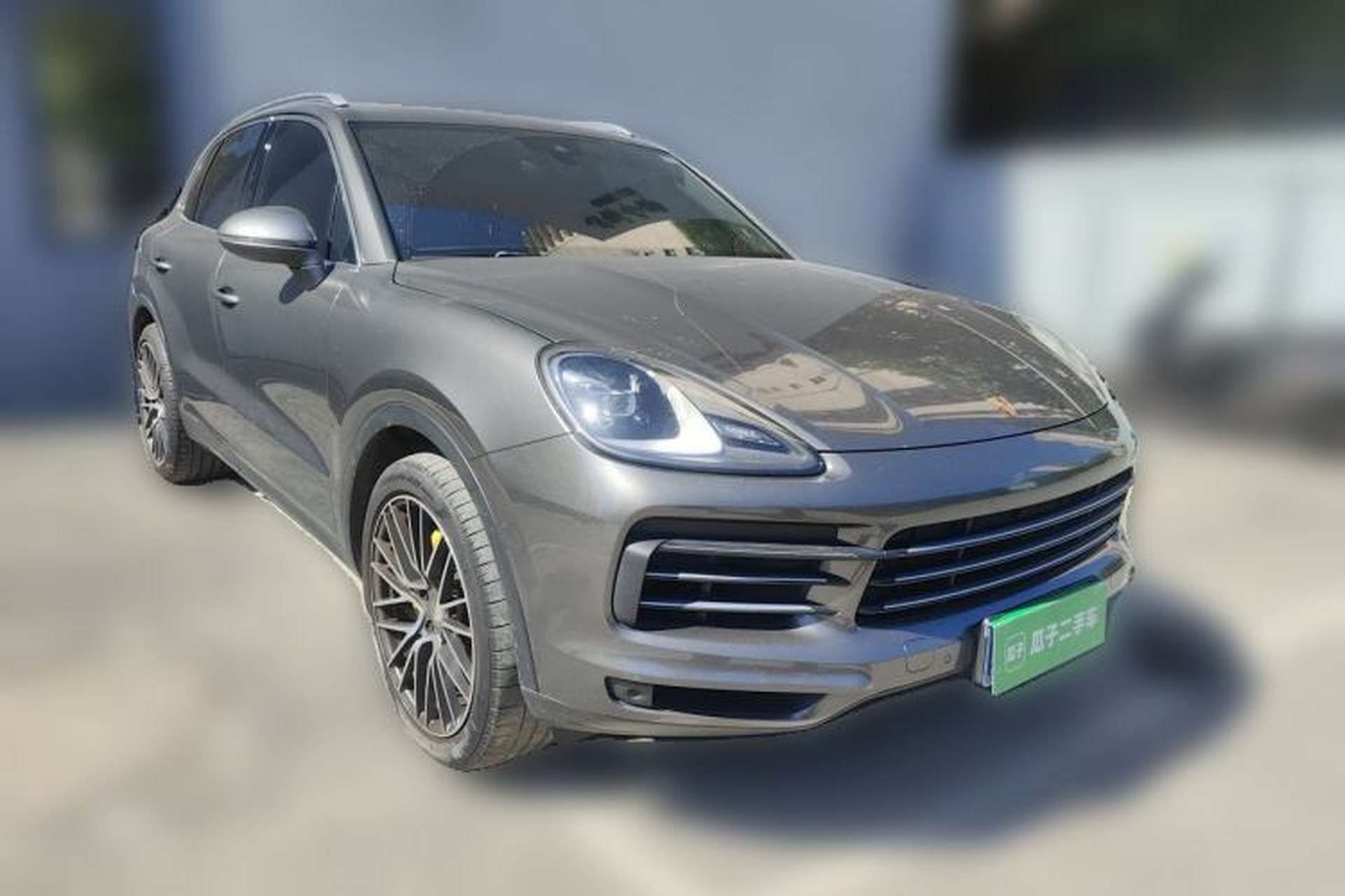 Used Porsche Cayenne 2019 Cayenne 3.0T Front Right 45 Deg