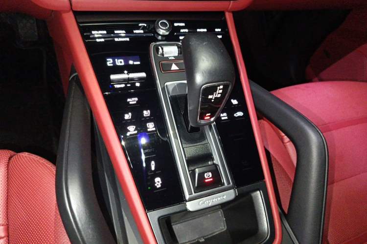Used Porsche Cayenne 2019 Cayenne 3.0T Gear Lever