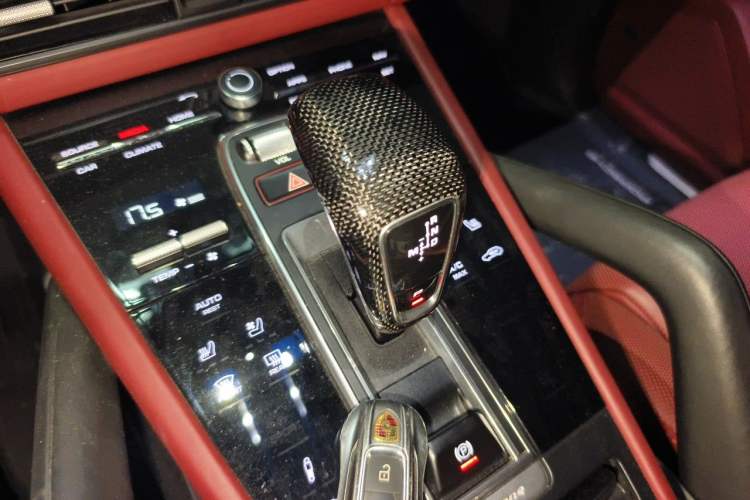 Used Porsche Cayenne 2019 Cayenne Coupé 3.0T Gear Lever