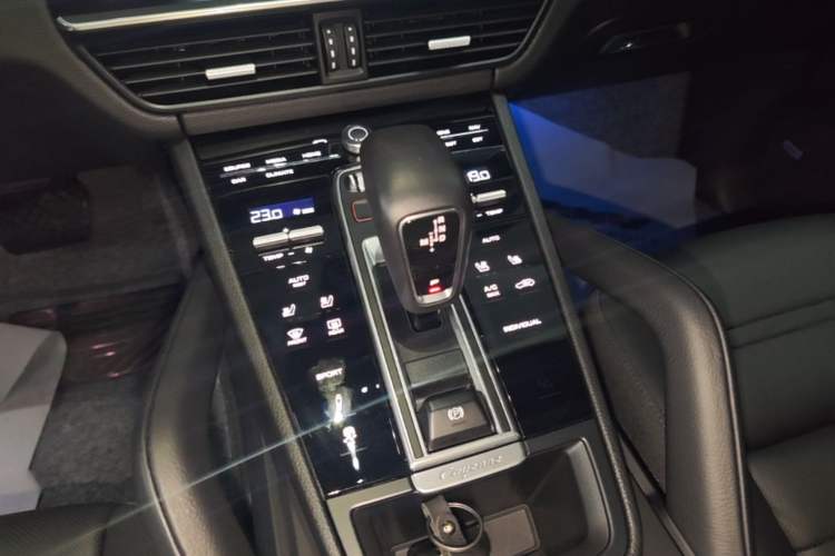 Used Porsche Cayenne 2019 Cayenne 3.0T Gear Lever