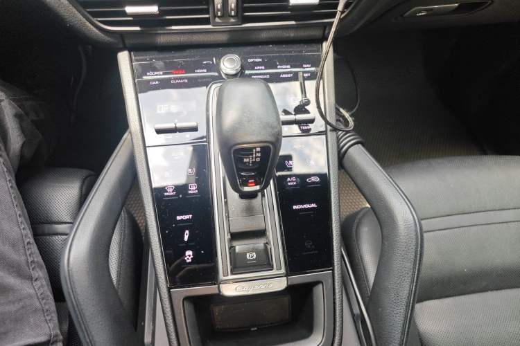 Used Porsche Cayenne 2019 Cayenne 3.0T Gear Lever
