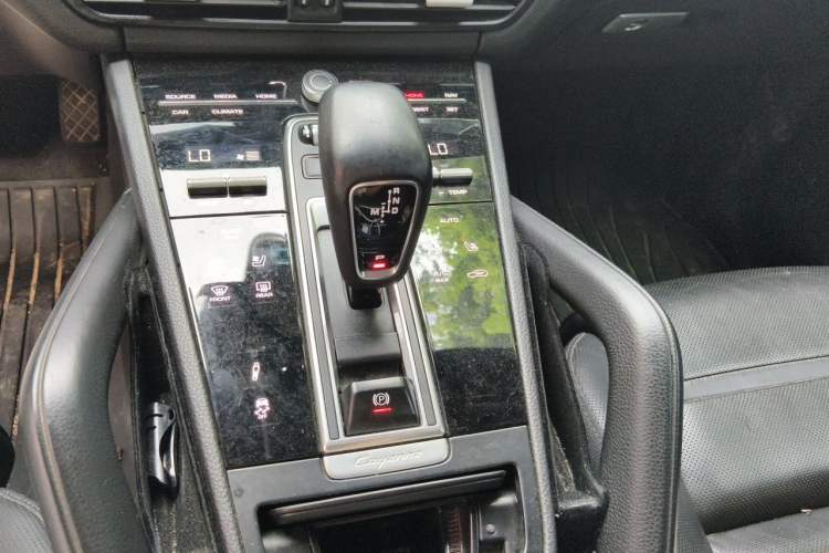 Used Porsche Cayenne 2019 Cayenne 3.0T Gear Lever