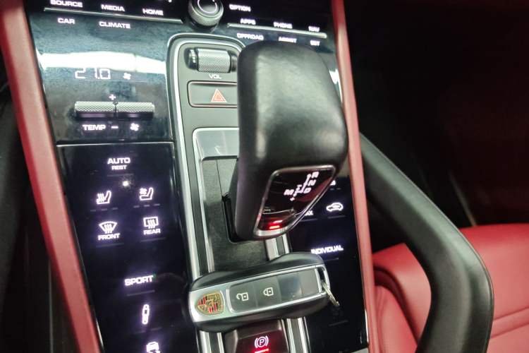 Used Porsche Cayenne 2019 Cayenne 3.0T Gear Lever