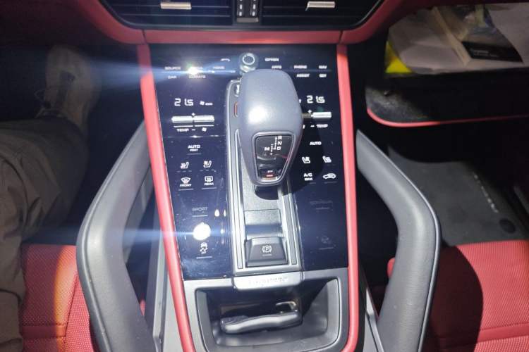 Used Porsche Cayenne 2019 Cayenne Coupé 3.0T Gear Lever