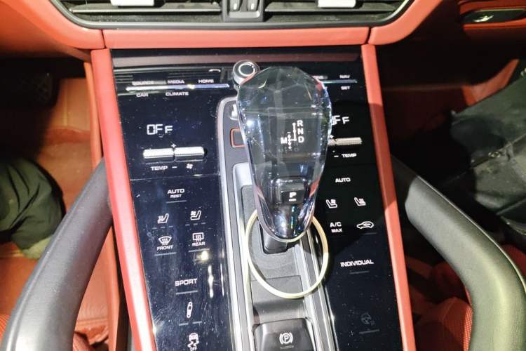 Used Porsche Cayenne 2019 Cayenne 3.0T Gear Lever