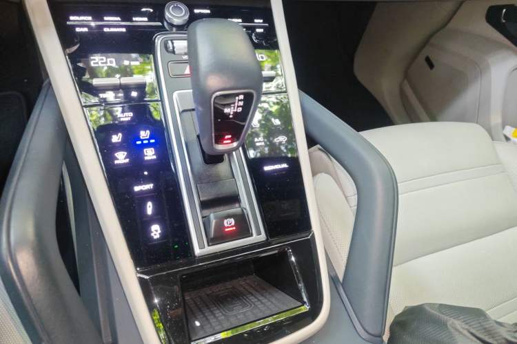Used Porsche Cayenne 2019 Cayenne 3.0T Gear Lever