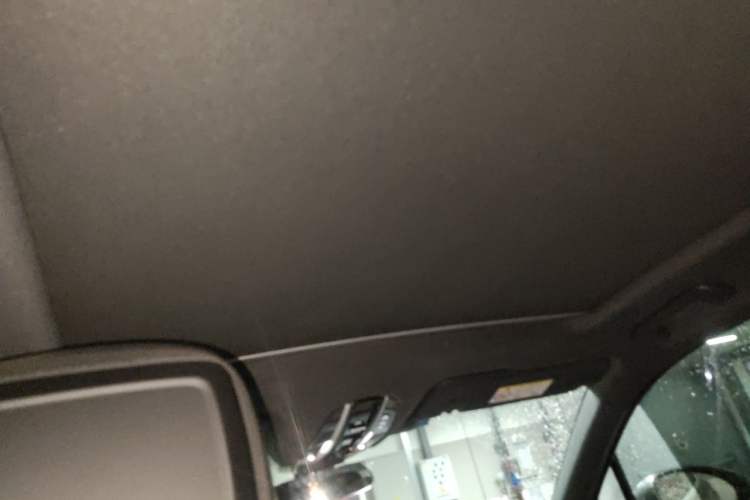 Used Porsche Cayenne  Headliner
