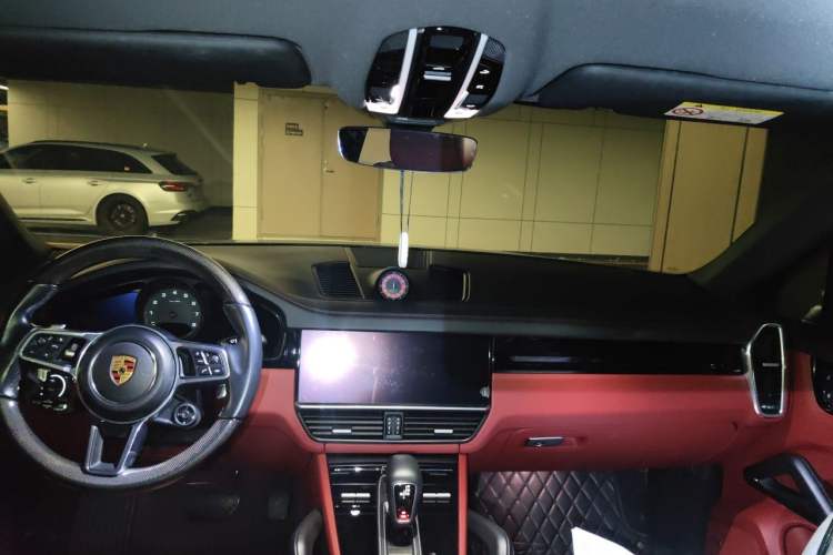 Used Porsche Cayenne 2019 Cayenne Coupé 3.0T Headliner