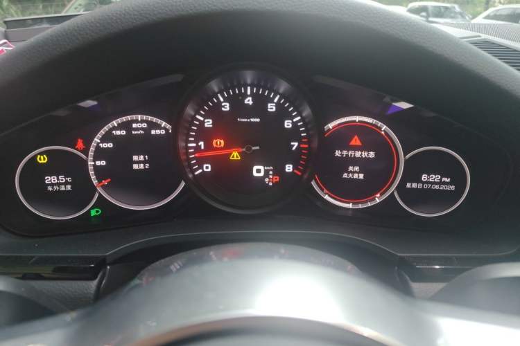 Used Porsche Cayenne 2019 Cayenne 3.0T Instrument Cluster