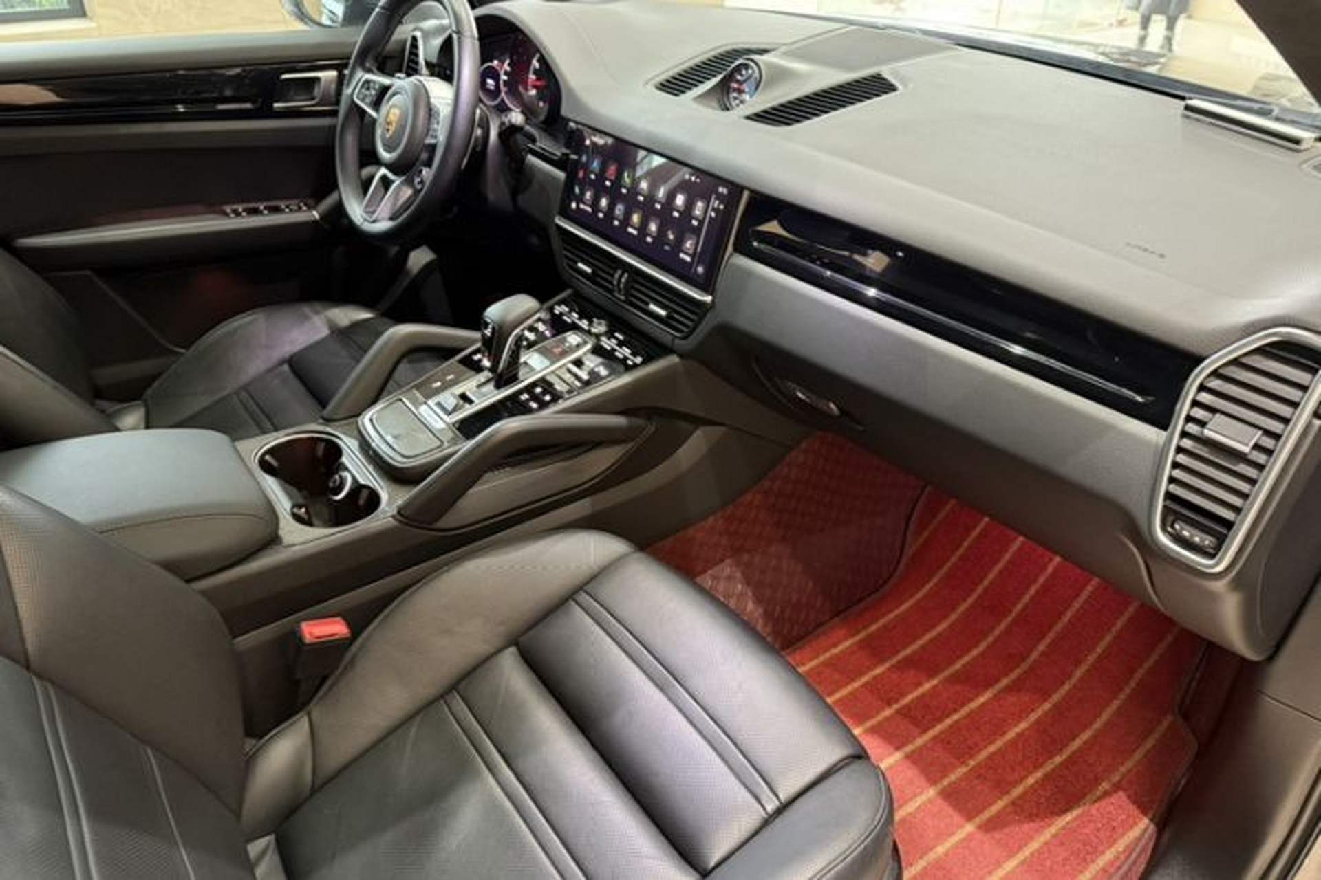 Used Porsche Cayenne 2019 Cayenne 3.0T Interior 10
