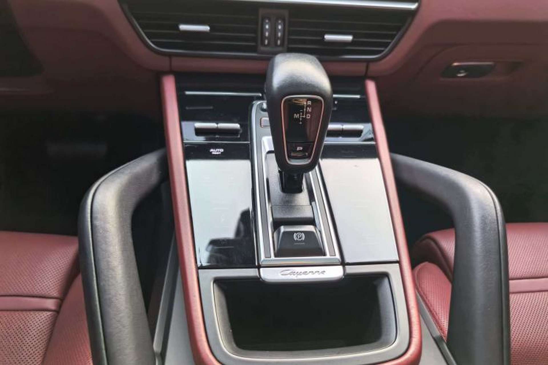 Used Porsche Cayenne 2019 Cayenne 3.0T Interior 10