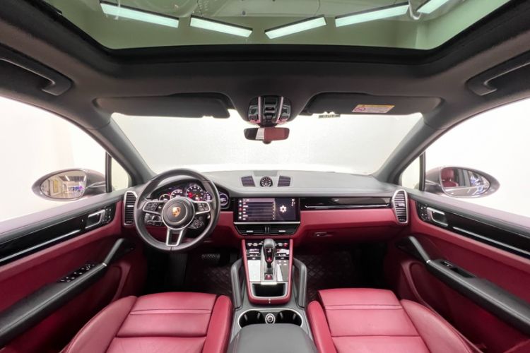 Used Porsche Cayenne 2019 Cayenne 3.0T Interior 10
