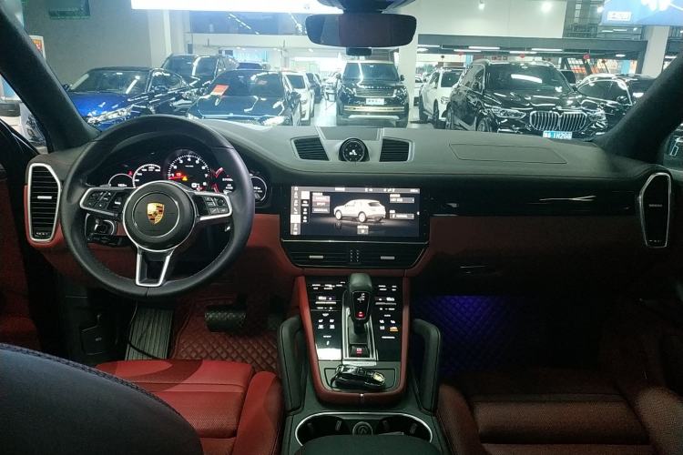 Used Porsche Cayenne 2019 Cayenne 3.0T Interior 2