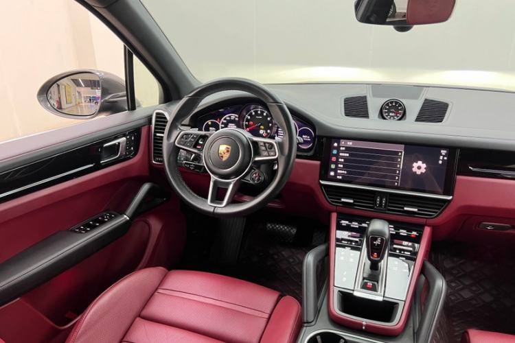 Used Porsche Cayenne 2019 Cayenne 3.0T Interior 2