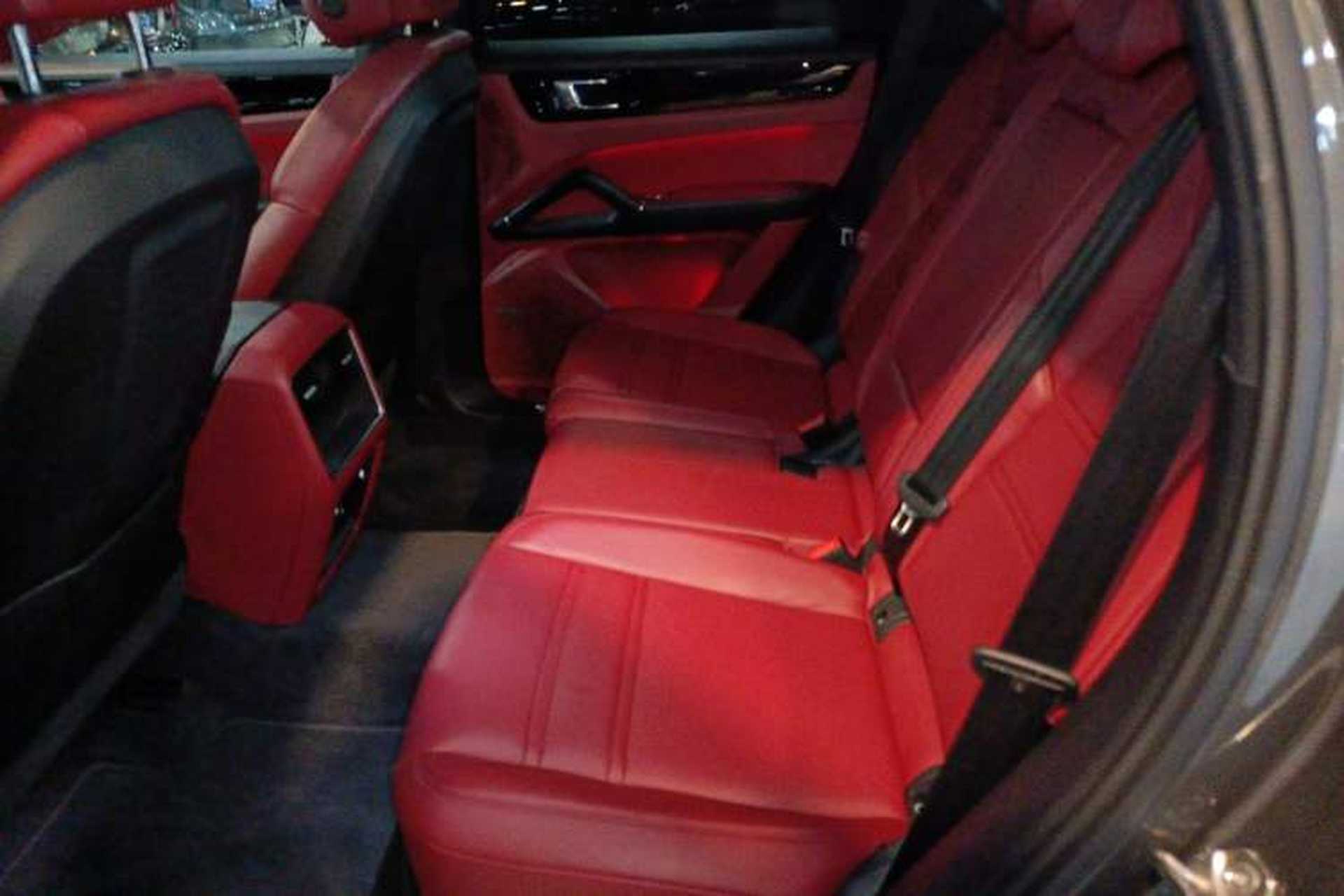 Used Porsche Cayenne 2019 Cayenne 3.0T Interior 4