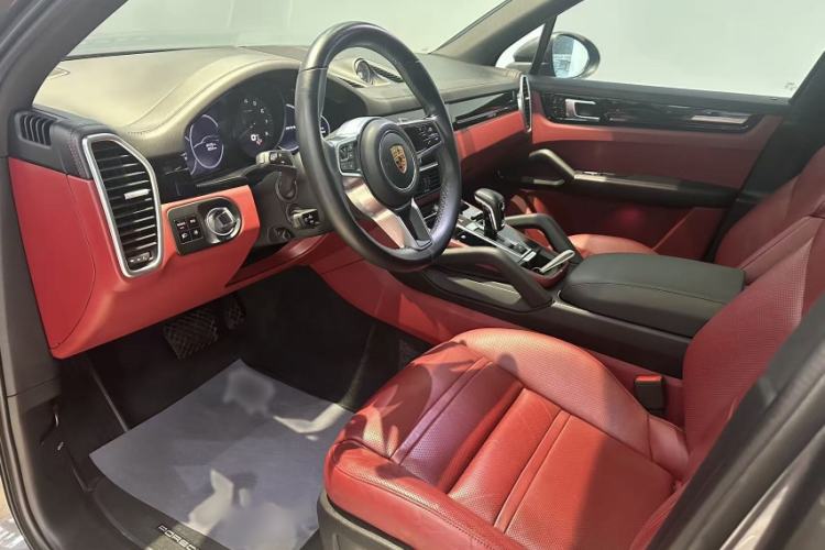 Used Porsche Cayenne 2019 Cayenne 3.0T Interior 5