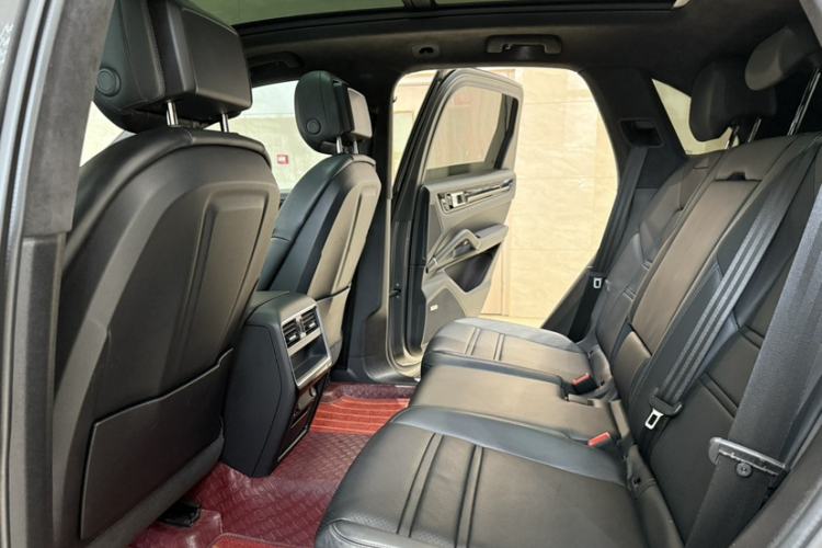 Used Porsche Cayenne 2019 Cayenne 3.0T Interior 8