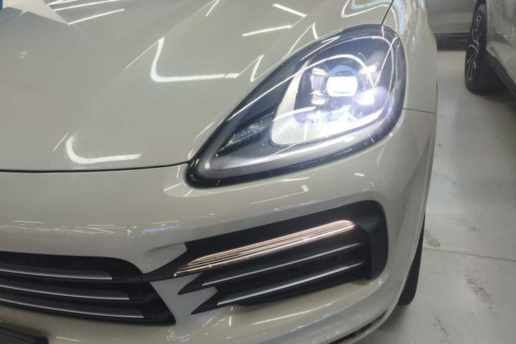 Used Porsche Cayenne 2019 Cayenne 3.0T Left Front Headlight