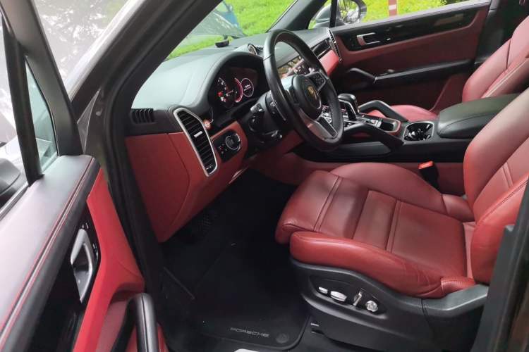 Used Porsche Cayenne 2019 Cayenne 3.0T Left Front Seat