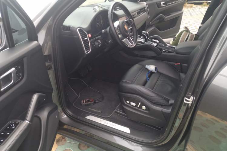 Used Porsche Cayenne 2019 Cayenne 3.0T Left Front Seat