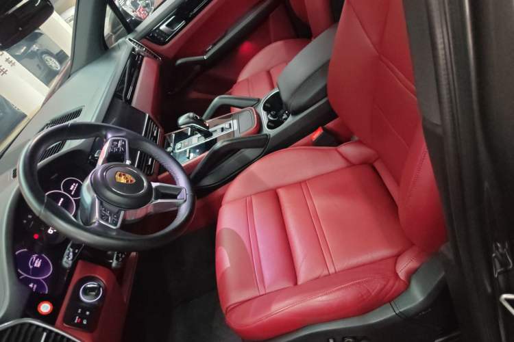 Used Porsche Cayenne 2019 Cayenne 3.0T Left Front Seat