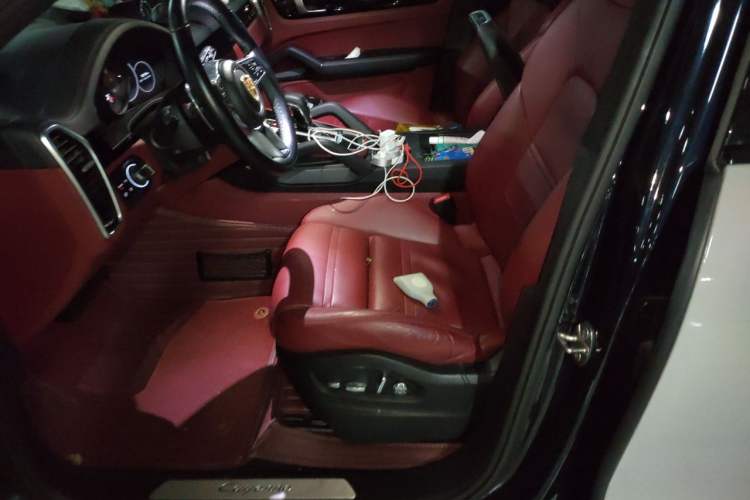 Used Porsche Cayenne 2019 Cayenne 3.0T Left Front Seat