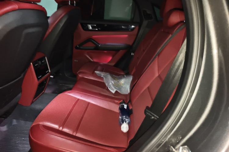 Used Porsche Cayenne 2019 Cayenne Coupé 3.0T Left Rear Seat