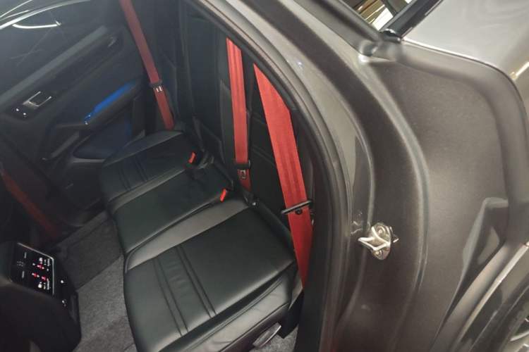 Used Porsche Cayenne 2019 Cayenne 3.0T Left Rear Seat