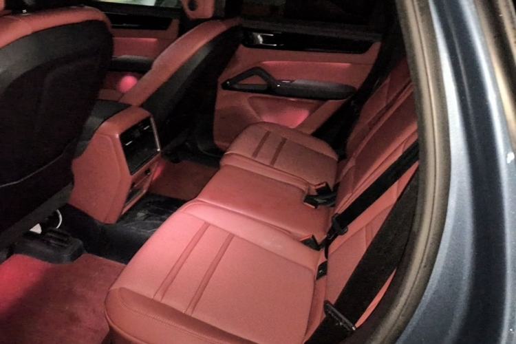 Used Porsche Cayenne 2019 Cayenne 3.0T Left Rear Seat
