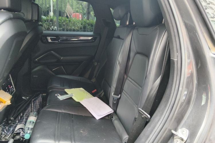 Used Porsche Cayenne 2019 Cayenne 3.0T Left Rear Seat