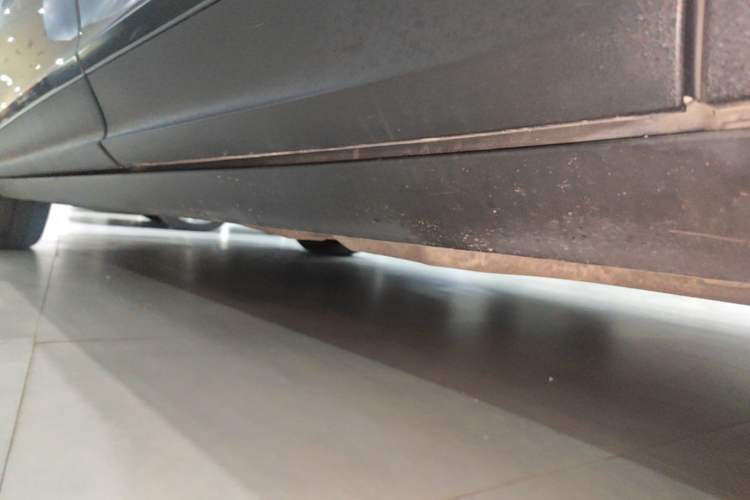 Used Porsche Cayenne 2019 Cayenne 3.0T Left Side Sill