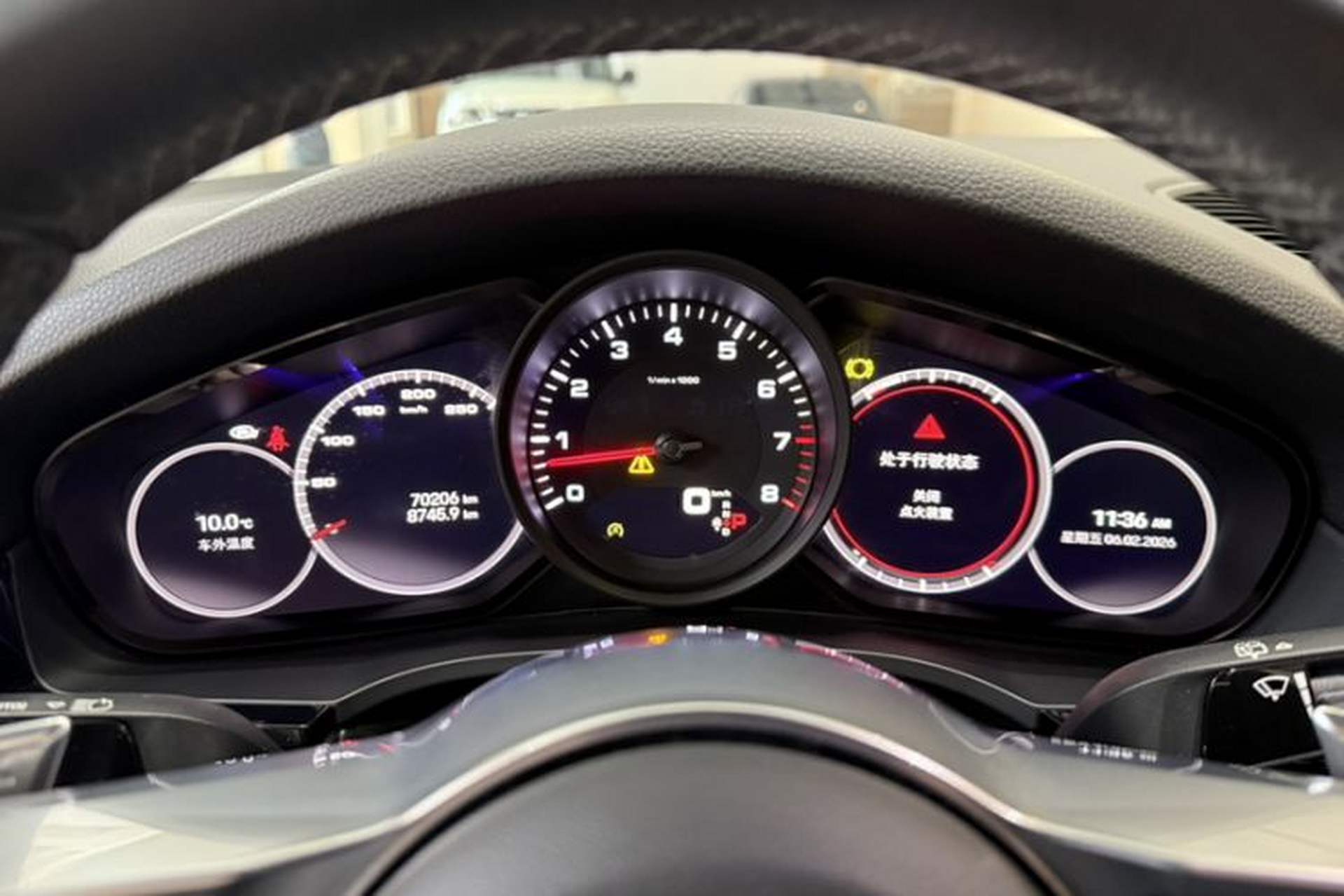 Used Porsche Cayenne 2019 Cayenne 3.0T Odometer Close Up