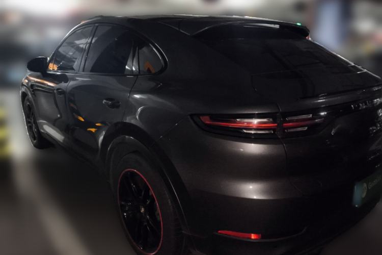 Used Porsche Cayenne 2019 Cayenne Coupé 3.0T Rear Left 45 Deg
