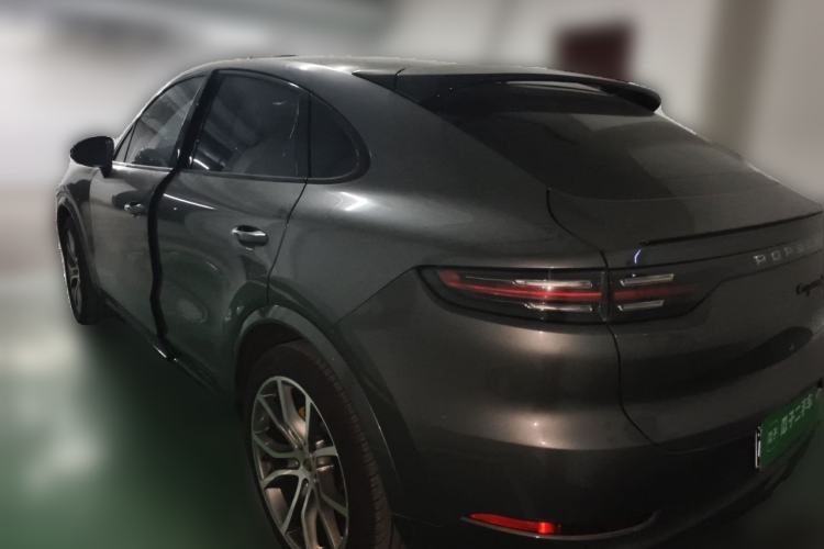 Used Porsche Cayenne 2019 Cayenne Coupé 3.0T Rear Left 45 Deg