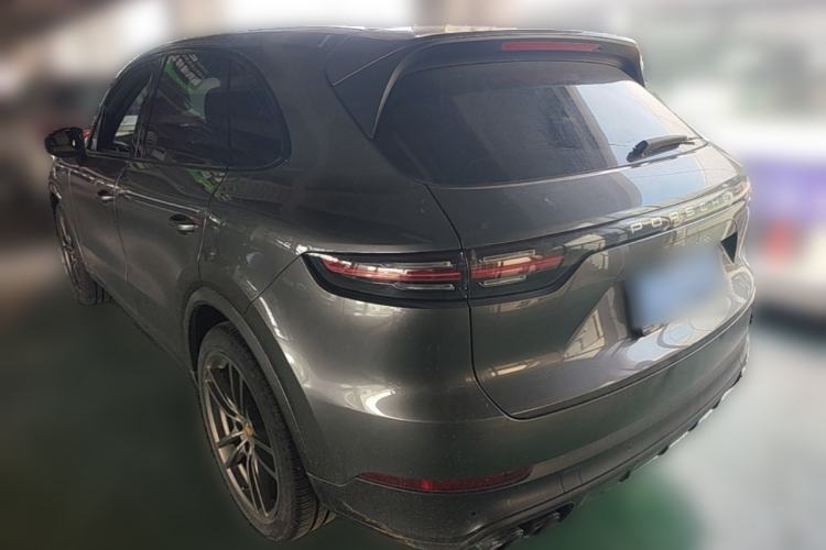 Used Porsche Cayenne 2019 Cayenne 3.0T Rear Left 45 Deg