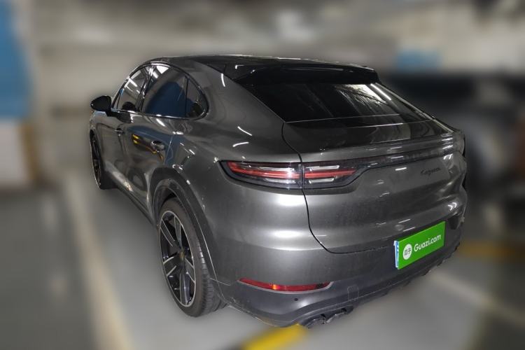 Used Porsche Cayenne 2019 Cayenne Coupé 3.0T Rear Left 45 Deg